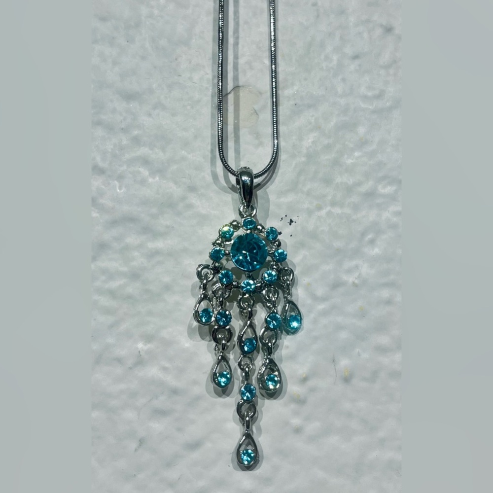 Vintage Blue and Silver-tone Pendant Necklace